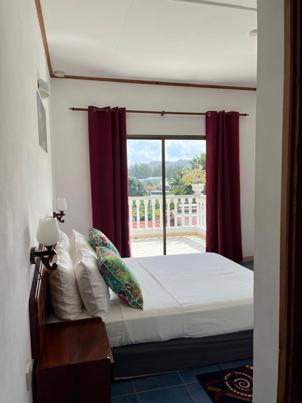 Cavern Apartamentos Baie Sainte Anne Habitación foto